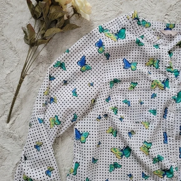 ✨️CL Coral Bay White Black Polka Dot Butterfly Print Blouse Size XL - Picture 2 of 10